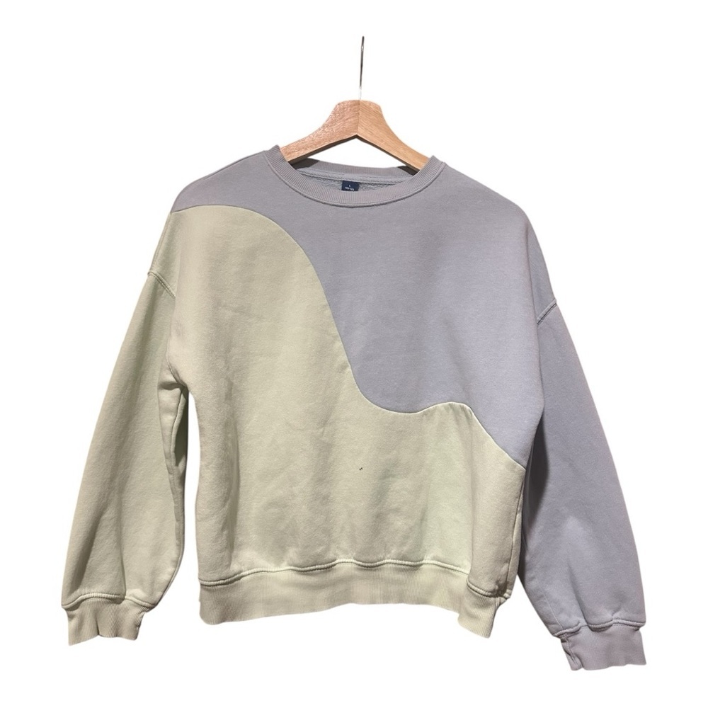 Old Navy Light Blue & Green Girls Sweatshirt Blue Green Sweatshirts & Hoodies Si